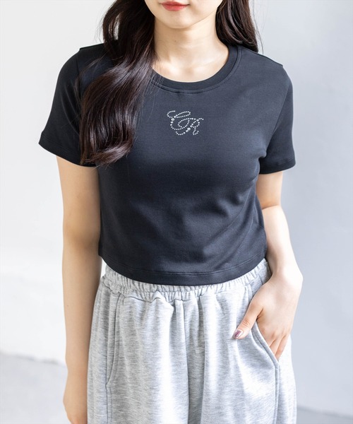 clear（クリア）の「ラインストーンロゴチビT［骨格ウェーブ/クロップドサイズ/華奢見え］（Tシャツ/カットソー・レディース・ブラック/カーキ/オフホワイト/グレー/イエロー/レッド/ピンク・F）」の15枚目の写真