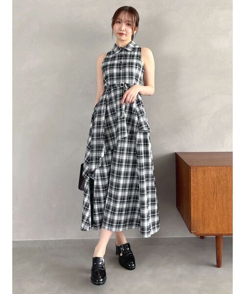dazzlin(ダズリン)の「アメスリイレヘムシャツワンピース(ワンピース・レディース・ブラウン/インディゴブルー/ブラック・MEDIUM/SMALL)」の8枚目の写真