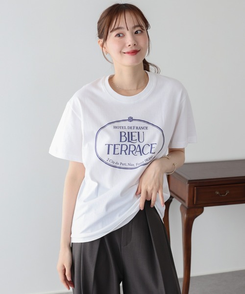 BLUEEAST(ブルーイースト)の「グラフィックプリントTシャツ(Tシャツ/カットソー・レディース・ネイビー/ホワイト・MEDIUM)」の1枚目の写真