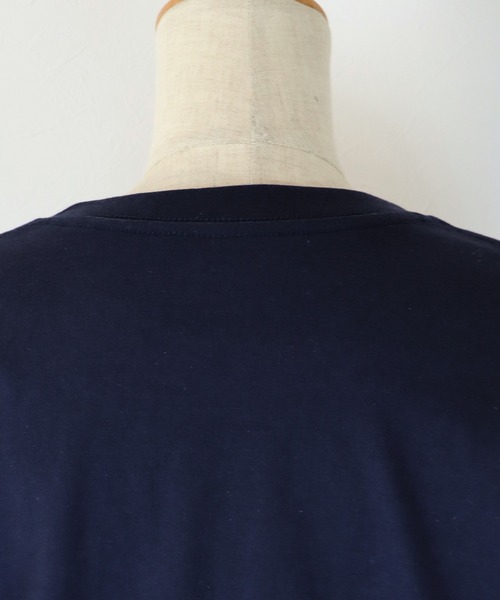 BLUEEAST(ブルーイースト)の「グラフィックプリントTシャツ(Tシャツ/カットソー・レディース・ネイビー/ホワイト・MEDIUM)」の20枚目の写真