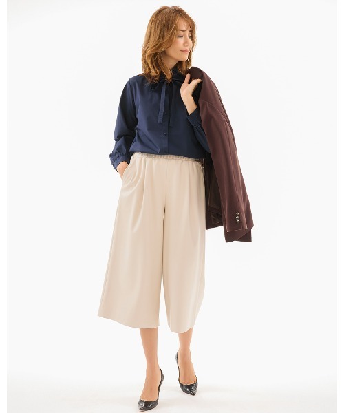 DoCLASSE( ドゥクラッセ)の「エコレザー・ワイドフレアパンツ(その他パンツ・レディース・キナリ/ブラック・11/9)」の1枚目の写真