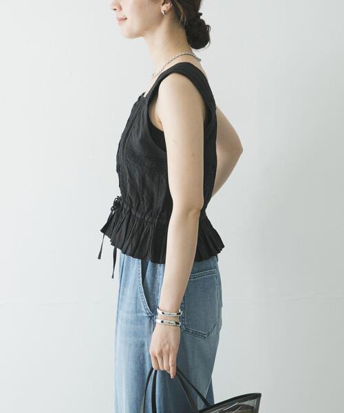 URBAN RESEARCH(アーバンリサーチ)の「インドピンタックレースブラウス(シャツ/ブラウス・レディース・オフホワイト/ブラック/ピンク・FREE)」の14枚目の写真