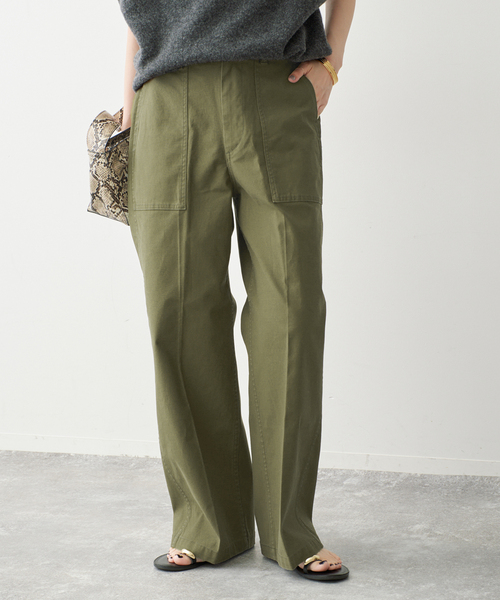 Spick & Span(スピックアンドスパン)の「《WEB限定カラー有り》バックサテンストレッチベイカーパンツ(カーゴパンツ・レディース・カーキ/ブラウン/ベージュ・38/36/34/40)」の6枚目の写真