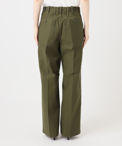 Spick & Span(スピックアンドスパン)の「《WEB限定カラー有り》バックサテンストレッチベイカーパンツ(カーゴパンツ・レディース・カーキ/ブラウン/ベージュ・38/36/34/40)」の11枚目の写真