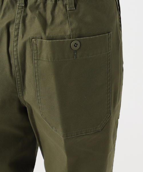 Spick & Span(スピックアンドスパン)の「《WEB限定カラー有り》バックサテンストレッチベイカーパンツ(カーゴパンツ・レディース・カーキ/ブラウン/ベージュ・38/36/34/40)」の15枚目の写真