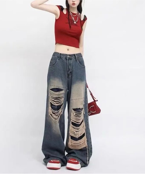 AsheKsha（アシクシャ）の「ディストレスグラデーションの破れたワイドレッグジーンズ（デニムパンツ・レディース・ブルー・F）」の2枚目の写真