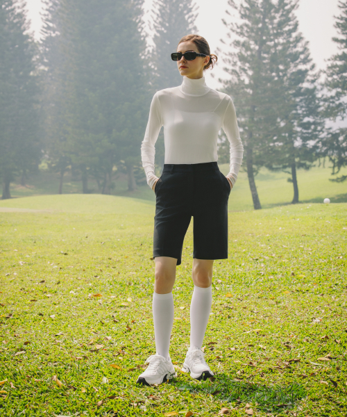 OBER GOLF(オーベルゴルフ)の「メッシュハイネックベースレイヤー(ベージュ)(Tシャツ/カットソー・レディース・ベージュ・FREE)」の5枚目の写真