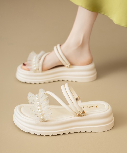 Lace Ladies(レースレディース)の「パール付き フリル ストラップ 厚底 サンダル(サンダル・レディース・アイボリー/ブラック・22.5cm/23cm/23.5cm/24cm/24.5cm/25cm)」の12枚目の写真
