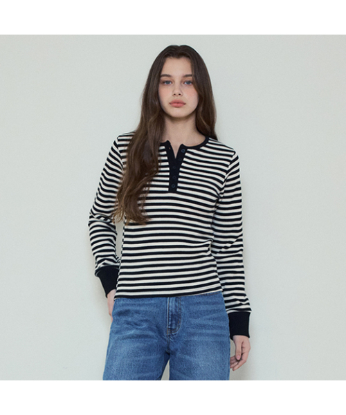 WEDNESDAYOASISFORWOMEN（ウェンズデー オアシス フォー ウーマン）の「W/ストライプリブロングスリーブTシャツ_3カラー(W25-TP14)（Tシャツ/カットソー・レディース・グレー/オートミール/ブラック・OS）」の2枚目の写真