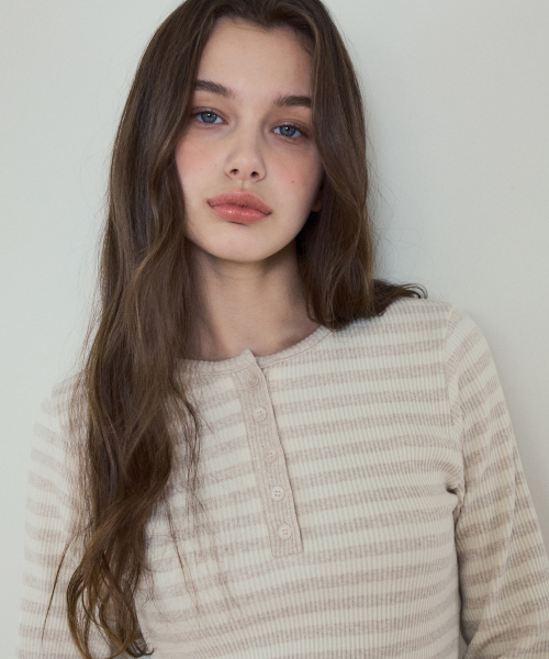 WEDNESDAYOASISFORWOMEN（ウェンズデー オアシス フォー ウーマン）の「W/ストライプリブロングスリーブTシャツ_3カラー(W25-TP14)（Tシャツ/カットソー・レディース・グレー/オートミール/ブラック・OS）」の7枚目の写真