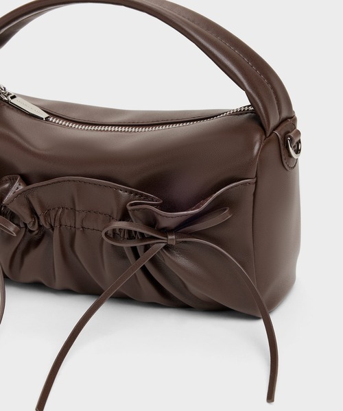 CHARLES & KEITH(チャールズ & キース)の「Reese リース ルーシュド ボウ トップ ハンドルバッグ(ハンドバッグ・レディース・ピンク系その他3/ブラウン系その他7・S)」の10枚目の写真