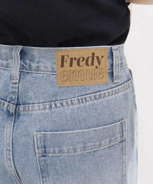 fredy emue(フレディエミュ)の「セミフレア切替デニムパンツ(デニムパンツ・レディース・グレイッシュベージュ/サックスブルー・36/38)」の18枚目の写真
