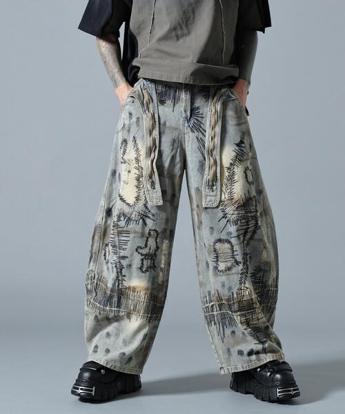 L.H.P(エルエイチピー)の「MAVYTH/メヴィス/W-ZIP EMBROIDERY WIDE DENIM PANT(デニムパンツ・レディース・ブルー系その他3・L/M)」の1枚目の写真