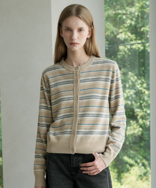 VLETI(ブレッティ)の「Merino Wool 100% Round Striped Knit Cardigan (beige)(カーディガン/ボレロ・レディース・ベージュ・FREE)」の2枚目の写真