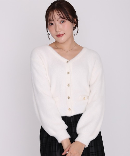 MISCH MASCH(ミッシュマッシュ)の「2026秋冬新作 シャギーVネックカーディガン(カーディガン/ボレロ・レディース・ホワイト/ブルー/ブラウン/ワイン/ピンク・フリ-)」の11枚目の写真