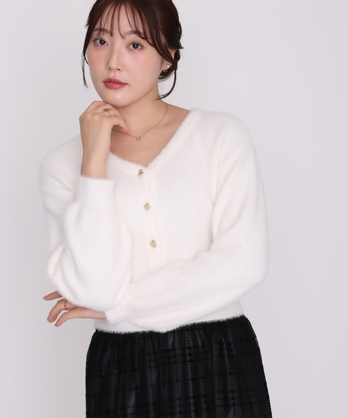 MISCH MASCH(ミッシュマッシュ)の「2026秋冬新作 シャギーVネックカーディガン(カーディガン/ボレロ・レディース・ホワイト/ブルー/ブラウン/ワイン/ピンク・フリ-)」の12枚目の写真