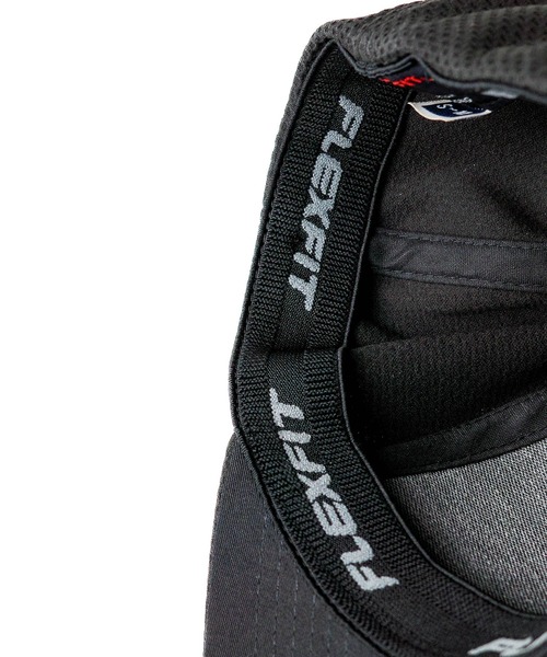 FLEXFIT（フレックスフィット）の「【es】【Flexfit】3D Hexagon Stretch Jersey Cap（キャップ・レディース・ブラック/ダークグレー/ホワイト・S-M/L-XL）」の7枚目の写真