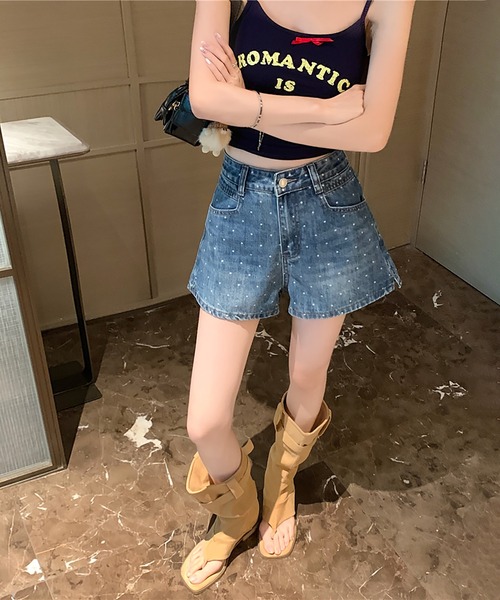 Girly Doll（ガーリードール）の「ドット柄デニムショートパンツ（その他パンツ・レディース・ブルー・M/L）」の3枚目の写真