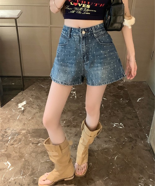 Girly Doll（ガーリードール）の「ドット柄デニムショートパンツ（その他パンツ・レディース・ブルー・M/L）」の5枚目の写真