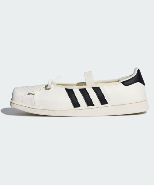 adidas（アディダス）の「SUPERSTAR SQ BALLET W / アディダス スーパースター スクエア バレエシューズ ジェニー /  アディダスオリジナルス adidas Originals（スニーカー・レディース・ホワイト・25.0cm/22.0cm/26.0cm/26.5cm/27.0cm/27.5cm/28.0cm/25.5cm/23.5cm/24.5cm/22.5cm/23.0cm/24.0cm）」の3枚目の写真