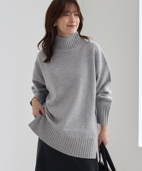 ROPE' PICNIC(ロペピクニック)の「【WEB限定】サイドスリットニットハイネックプルオーバー/イージーケア(ニット/セーター・レディース・キナリ/ライトグレー/サックスブルー/ピンク/ダークブラウン/グレー系その他・FREE)」の3枚目の写真