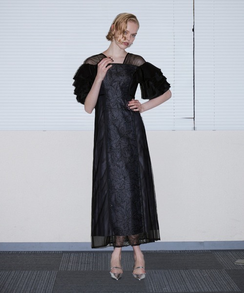 ANDRESD(アンドレスド)の「スパンコールラッフルドレス / SPANGLE RUFFLE DRESS(ドレス・レディース・ブラック/グレー/イエロー/ブラウン・S/M/L)」の1枚目の写真