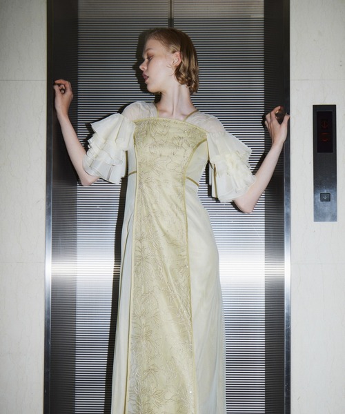 ANDRESD(アンドレスド)の「スパンコールラッフルドレス / SPANGLE RUFFLE DRESS(ドレス・レディース・ブラック/グレー/イエロー/ブラウン・S/M/L)」の15枚目の写真
