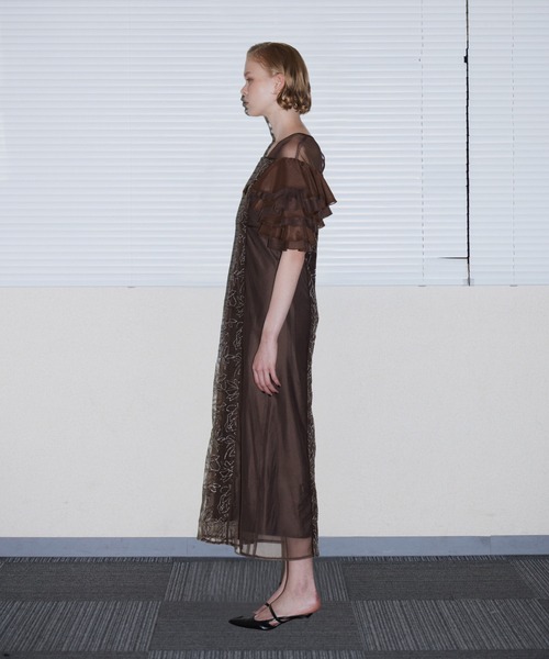 ANDRESD(アンドレスド)の「スパンコールラッフルドレス / SPANGLE RUFFLE DRESS(ドレス・レディース・ブラック/グレー/イエロー/ブラウン・S/M/L)」の22枚目の写真