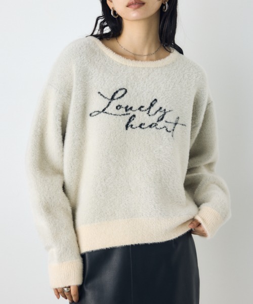 AZUL by moussy(アズールバイマウジー)の「シャギーアソートロゴニット 秋服 冬服(ニット/セーター・レディース・アイボリー/グレー/ブラウン/ピンク・FREE)」の1枚目の写真