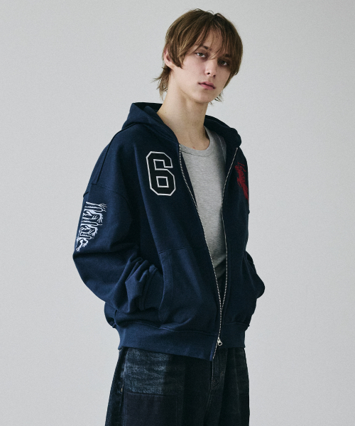 MAISON MINED（メゾンミネド）の「ナイト フードジップアップ ネイビー（パーカー・メンズ・その他・SMALL/MEDIUM/LARGE）」の4枚目の写真