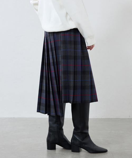 IENA(イエナ)の「O'neil of Dublin/オニールオブダブリン 別注 キルトスカート A16181(スカート・レディース・ブルー系その他/ブラック/カーキ・FREE)」の10枚目の写真