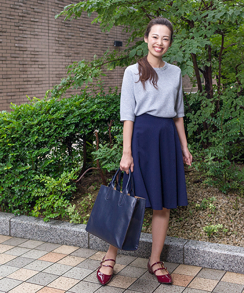 NATURAL BEAUTY BASIC（ナチュラルビューティーベーシック）の「ミラノリブニット（ニット/セーター・レディース・グレー/ブルー/ボルドー/ベージュ・MEDIUM）」の6枚目の写真