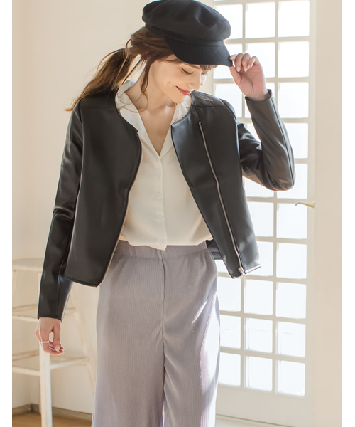 Re:EDIT(リエディ)の「ェイクレザーノーカラーライダースジャケット(ノーカラージャケット・レディース・ブラック/グレイッシュベージュ/ピンク・LARGE/MEDIUM)」の1枚目の写真