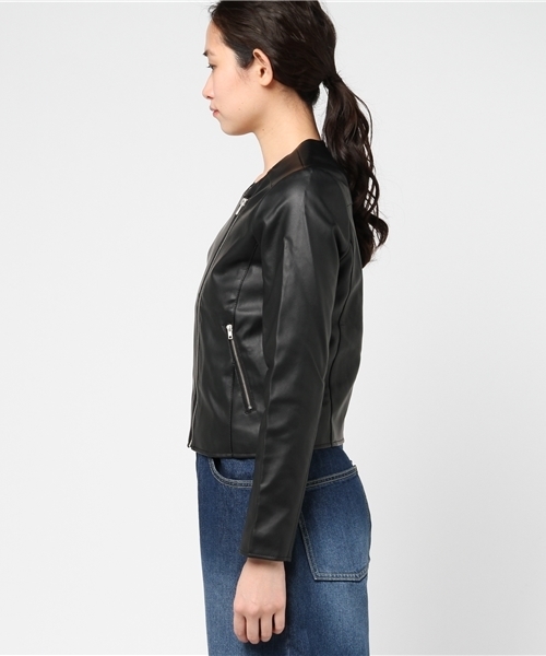 Re:EDIT(リエディ)の「ェイクレザーノーカラーライダースジャケット(ノーカラージャケット・レディース・ブラック/グレイッシュベージュ/ピンク・LARGE/MEDIUM)」の5枚目の写真