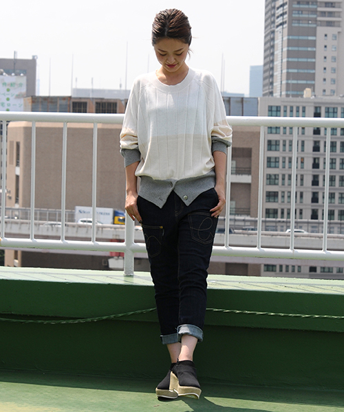 mercibeaucoup,(メルシーボークー)の「B:トタンイロニット(ニット/セーター・レディース・ホワイト/ブラック/グレー/ネイビー・01)」の19枚目の写真