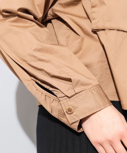 CIAOPANIC(チャオパニック)の「綿ツイルフラップポケット付きシャツ(シャツ/ブラウス・レディース・ベージュ/レッド/アイボリー・FREE)」の13枚目の写真