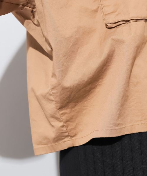 CIAOPANIC(チャオパニック)の「綿ツイルフラップポケット付きシャツ(シャツ/ブラウス・レディース・ベージュ/レッド/アイボリー・FREE)」の14枚目の写真