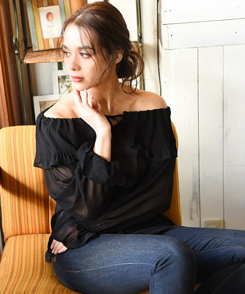 Luz Llena(ラズレナ)の「シフォンプリーツフリルブラウス(シャツ/ブラウス・レディース・ホワイト/ブラック・MEDIUM)」の9枚目の写真