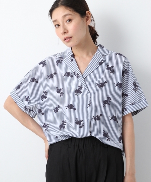 LEPSIM(レプシィム)の「カイキンスキッパーガラシャツ 784585(シャツ/ブラウス・レディース・ネイビー/イエロー/ドット・FREE)」の2枚目の写真