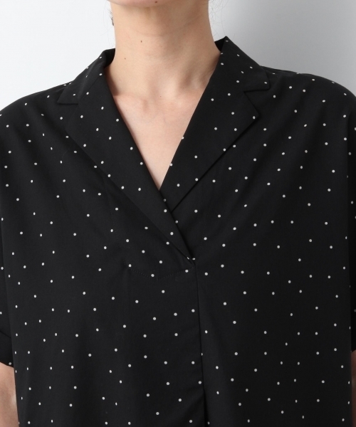 LEPSIM(レプシィム)の「カイキンスキッパーガラシャツ 784585(シャツ/ブラウス・レディース・ネイビー/イエロー/ドット・FREE)」の13枚目の写真