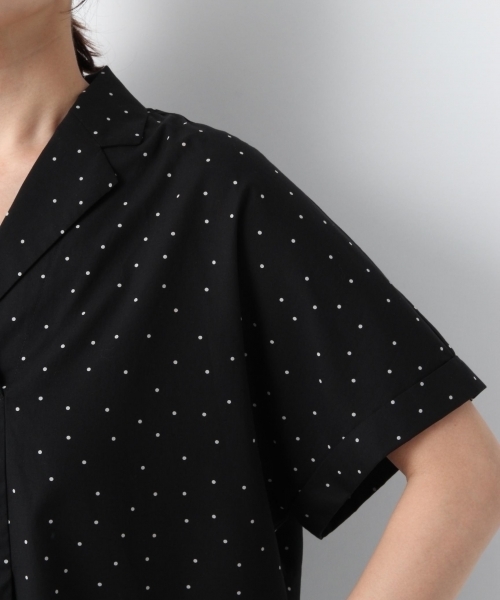 LEPSIM(レプシィム)の「カイキンスキッパーガラシャツ 784585(シャツ/ブラウス・レディース・ネイビー/イエロー/ドット・FREE)」の14枚目の写真