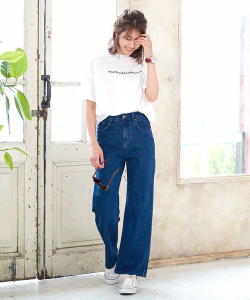 KOBE LETTUCE（コウベレタス）の「英字ロゴ刺繍ボックスシルエットシンプルTシャツ（Tシャツ/カットソー・レディース・オフホワイト/グリーン/レッド/ネイビー・FREE）」の9枚目の写真
