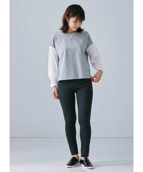 IEDIT（イディット）の「ＩＥＤＩＴ　異素材スリーブのデザインスウェットトップス（スウェット・レディース・ブラック/杢グレー・SMALL/MEDIUM/LARGE/X-LARGE/XX-LARGE）」の4枚目の写真