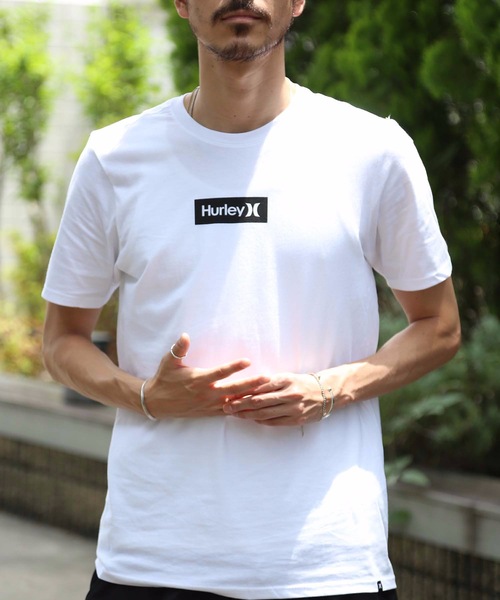 Hurley （ハーレー）の「M HRLY PRM OAO SMALL BOX TEE / ハーレー  ボックスロゴTシャツ  ユニセックス（Tシャツ/カットソー・メンズ・ブラック/ホワイト/ネイビー/オレンジ系その他/スモークグレー/ホワイト系その他/ブラック系その他・SMALL/MEDIUM/LARGE/X-LARGE）」の2枚目の写真