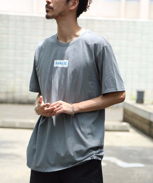 Hurley （ハーレー）の「M HRLY PRM OAO SMALL BOX TEE / ハーレー  ボックスロゴTシャツ  ユニセックス（Tシャツ/カットソー・メンズ・ブラック/ホワイト/ネイビー/オレンジ系その他/スモークグレー/ホワイト系その他/ブラック系その他・SMALL/MEDIUM/LARGE/X-LARGE）」の15枚目の写真