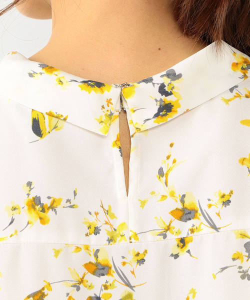 Petit Honfleur（プチオンフルール）の「花柄ロールネックブラウス（シャツ/ブラウス・レディース・ピンク/イエロー・11号/9号/13号）」の17枚目の写真