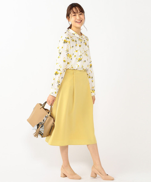 Petit Honfleur（プチオンフルール）の「花柄ロールネックブラウス（シャツ/ブラウス・レディース・ピンク/イエロー・11号/9号/13号）」の12枚目の写真