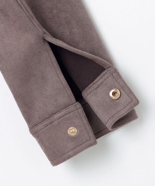 andme(アンドミー)の「フェイクスエードノーカラーライダースジャケット(ブルゾン・レディース・グレー系その他/ブラウン系その他/スミクロ/アイボリー・M/L)」の21枚目の写真