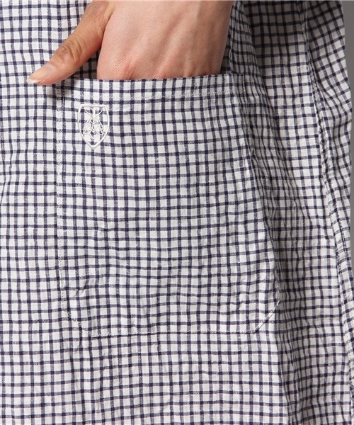 fennica(フェニカ)の「ORCIVAL / 2ポケットリネンワンピース(ワンピース・レディース・ネイビー・1)」の8枚目の写真