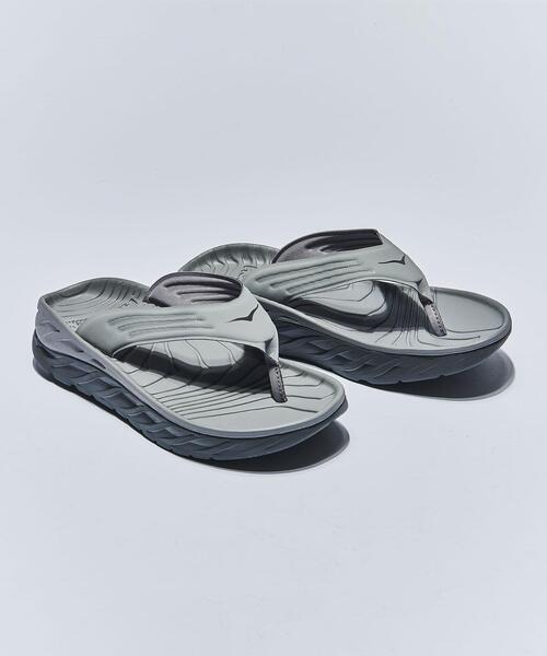 HOKA(ホカ)の「<HOKA ONE ONE> RECOVERY FLIP/サンダル ◇(サンダル・メンズ・ブラック/ダークグレー/オリーブ・10/8/11/9)」の1枚目の写真